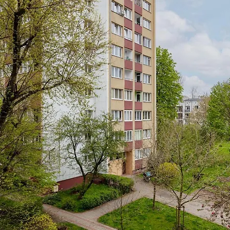 Family Near Pge Narodowy By Renters * ワルシャワ