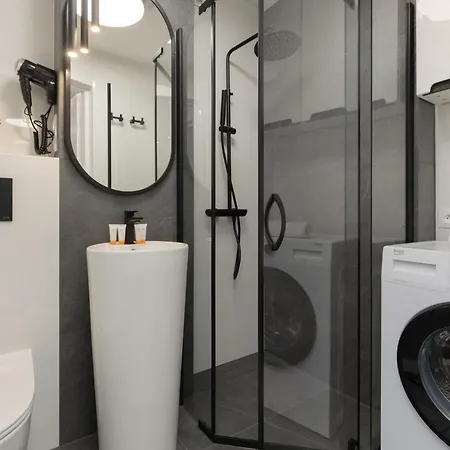 Family Near Pge Narodowy By Renters Apartment *