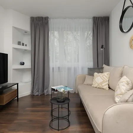 Family Near Pge Narodowy By Renters